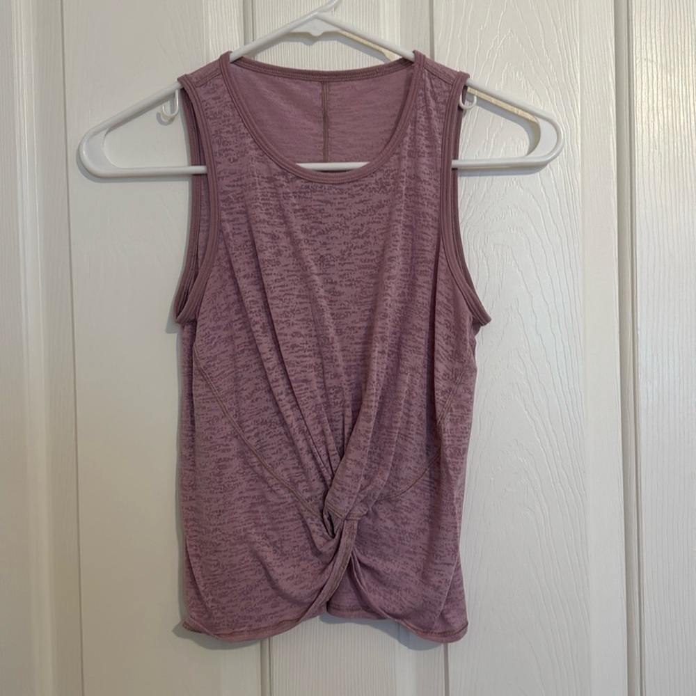 Lululemon twist front tank